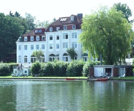 See Schlosshotel Am Kellersee Ойтин  Экстерьер фото