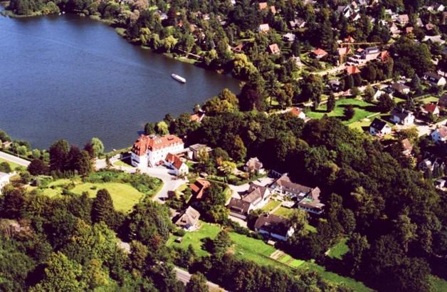 See Schlosshotel Am Kellersee Ойтин  Экстерьер фото